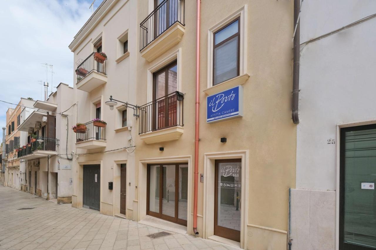 Il Porto Affittacamere B&B บรินดิซิ ภายนอก รูปภาพ