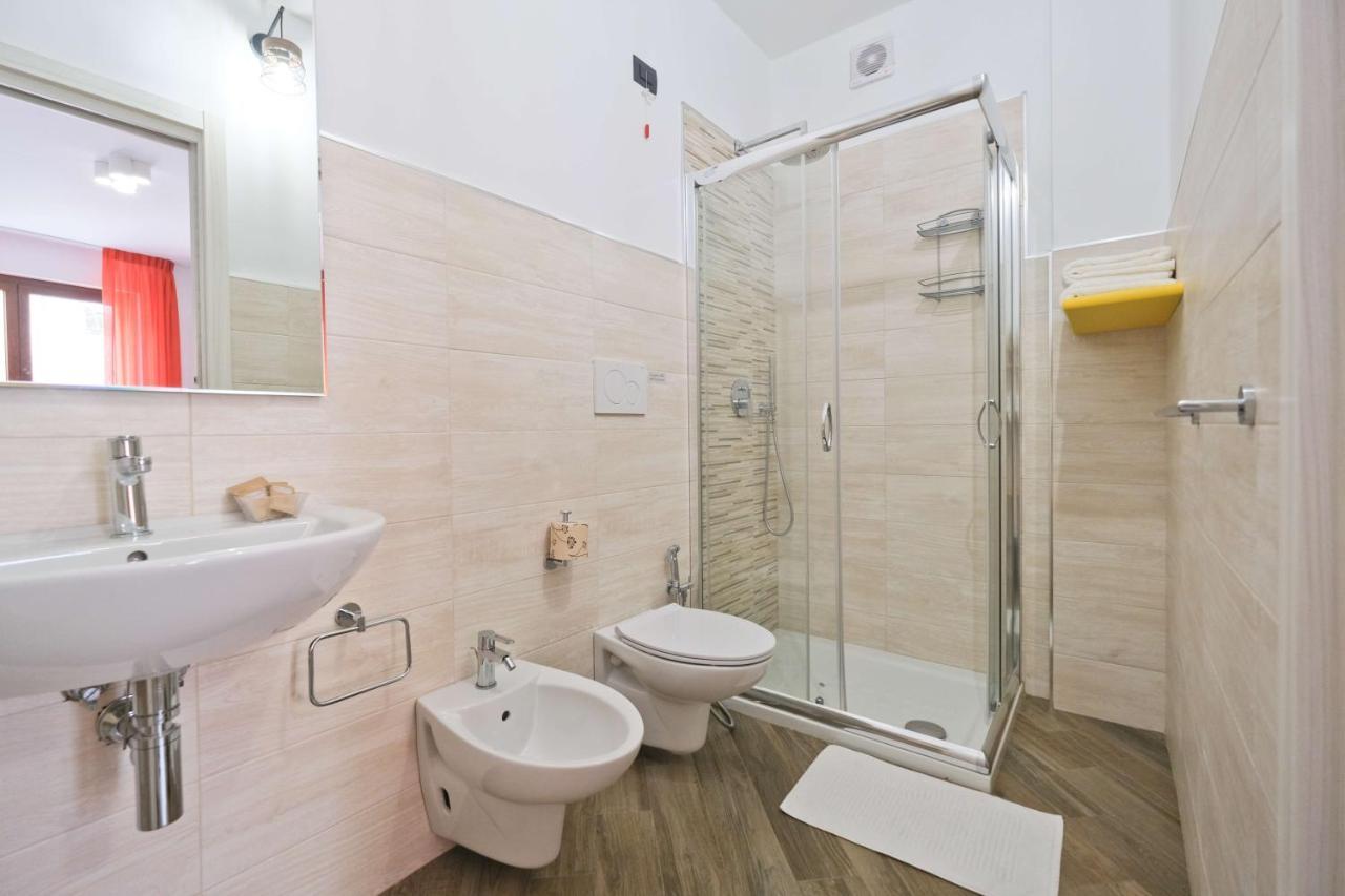 Il Porto Affittacamere B&B บรินดิซิ ภายนอก รูปภาพ