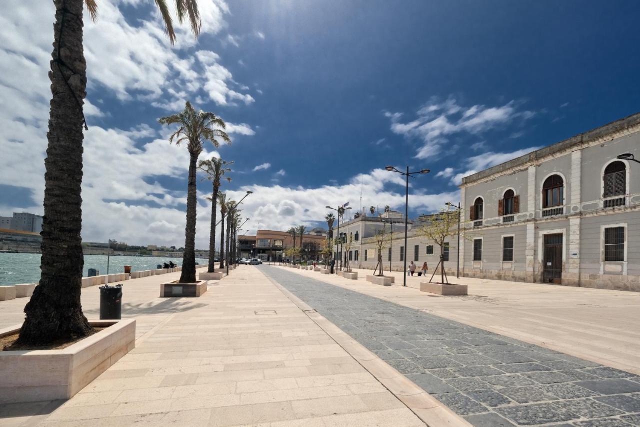Il Porto Affittacamere B&B บรินดิซิ ภายนอก รูปภาพ