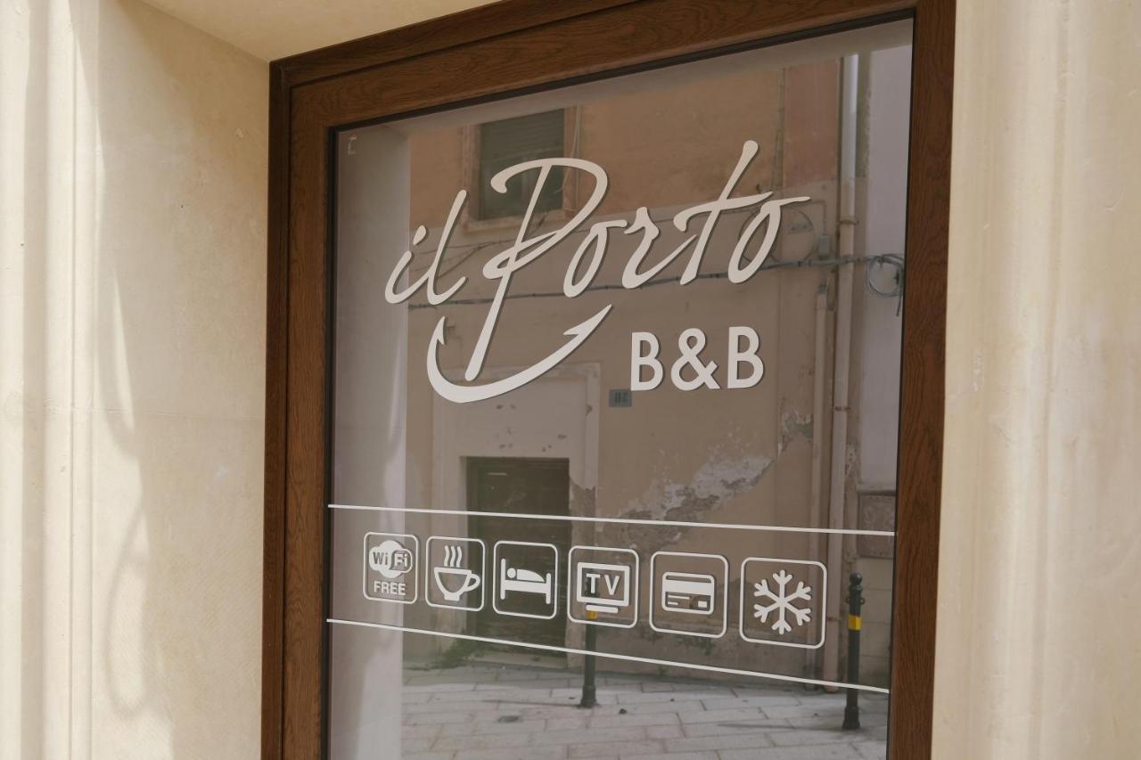 Il Porto Affittacamere B&B บรินดิซิ ภายนอก รูปภาพ