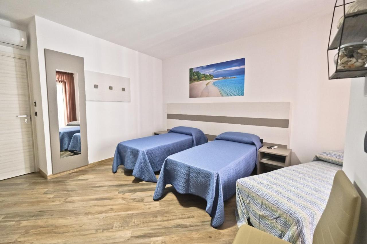 Il Porto Affittacamere B&B บรินดิซิ ภายนอก รูปภาพ